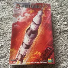 Listing image for Vintage Airfix Apollo Saturn V Space Rocket 1/144 Model Kit 9170 Unopened
